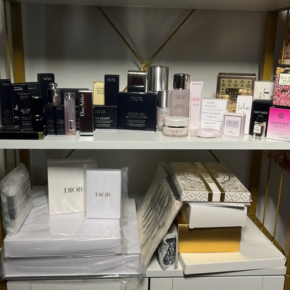 Meet your Posher, Erica - Picture 9 of 12